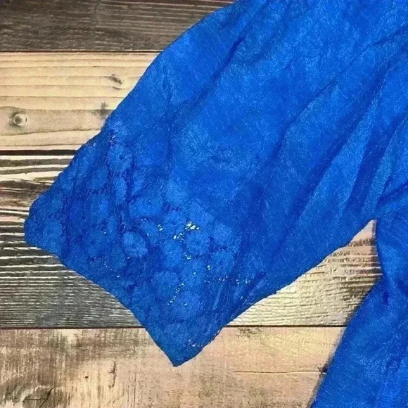 Valerie Stevens 2X blouse with lace details - Picture 2 of 4